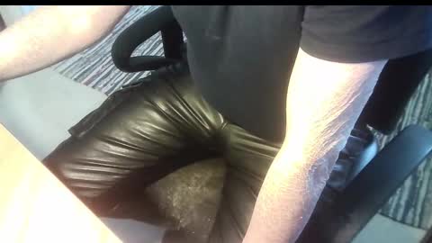 manswed online show from March 23, 8:07 am