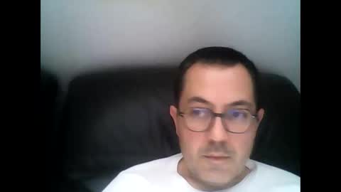 Snapshot of manu5933 chatting on November 4, 12:59 pm manu5933 online show from November 4, 12:59 pm