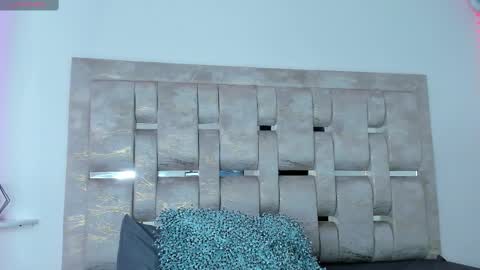 Manuel online show from February 20, 8:14 pm