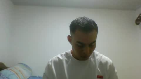 manuel9810 online show from December 26, 3:16 am