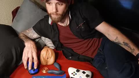 Snapshot of manuel_dexterity chatting on January 1, 10:00 am Daddy online show from January 1, 10:00 am