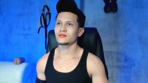 Manuel online show from September 30, 8:47 pm