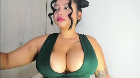 MANUELA online show from May 20, 2:12 pm