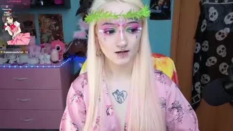 Manuela online show from March 10, 4:06 am