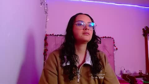 Manu  online show from December 22, 10:40 pm