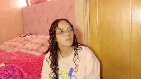 Snapshot of manumeow_ chatting on July 10, 9:39 pm Manu online show from July 10, 9:39 pm