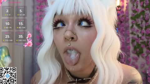 Sasha online show from February 7, 11:01 am