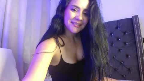 Snapshot of mara4sweet chatting on May 6, 10:59 pm mara4sweet online show from May 6, 10:59 pm