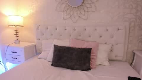 Mara online show from September 17, 10:44 pm