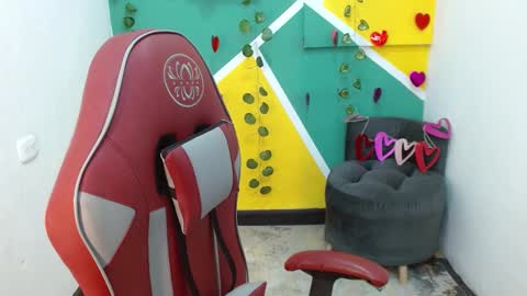 Mara 3 online show from February 14, 9:53 pm