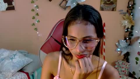 Mara 3 online show from December 17, 1:17 pm