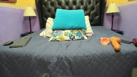 Snapshot of mara_summerr chatting on November 26, 3:46 pm mara_summerr online show from November 26, 3:46 pm