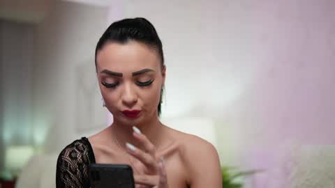  Mara  online show from February 3, 3:31 am