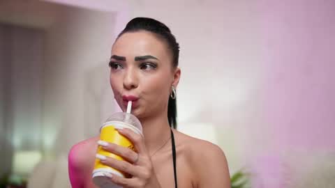  Mara  online show from March 4, 10:16 pm