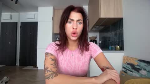 Marakuia online show from January 11, 11:15 am