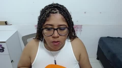 Mara Silk online show from December 2, 12:54 pm