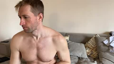 alex marvelxx online show from April 3, 6:33 am