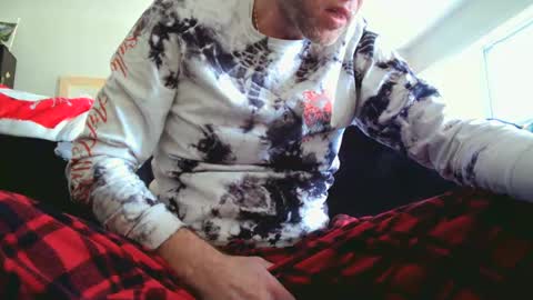 Snapshot of marcakawvu chatting on March 2, 6:40 pm Marc online show from March 2, 6:40 pm