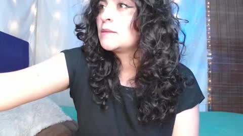 M A R C I  online show from December 26, 6:43 pm