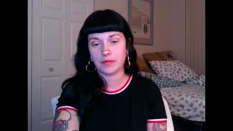 Snapshot of marcelinealtaria chatting on December 9, 3:29 am MarcelineAltaria online show from December 9, 3:29 am