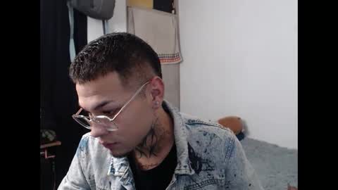 Snapshot of marcelo_m1lk chatting on September 13, 3:06 am marcelo_m1lk online show from September 13, 3:06 am
