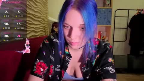 marci_n online show from November 30, 11:09 pm