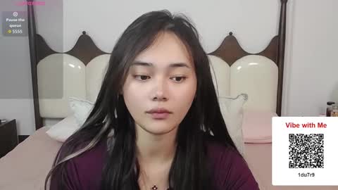 Lena online show from November 25, 1:11 pm