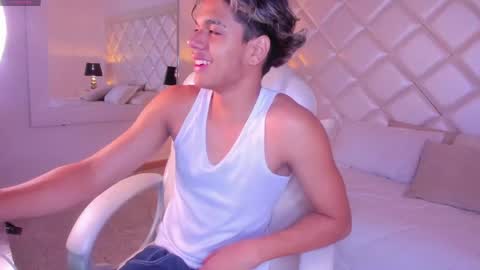 marco_deluxe online show from May 23, 1:48 pm