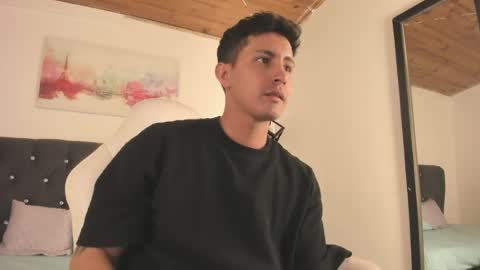 marcos_vieyra online show from May 29, 8:40 pm