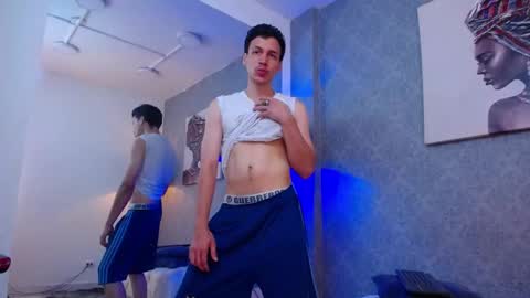 Marcus Hanks online show from January 13, 8:15 pm