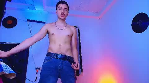 Marcus hanks1 online show from June 15, 12:13 am