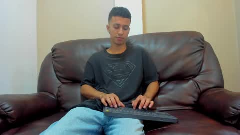 marcus_jeron online show from April 28, 11:32 pm