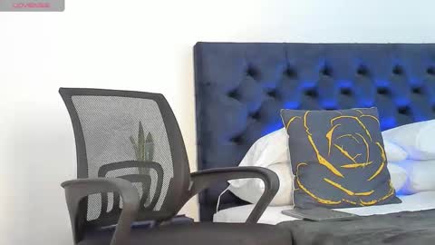 marcus_moreno online show from February 7, 8:45 pm