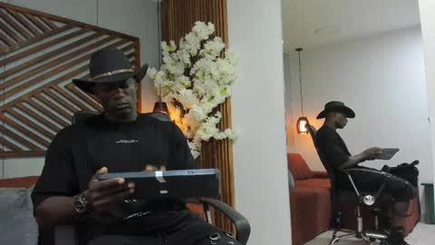 Marcusssss online show from November 8, 12:38 pm