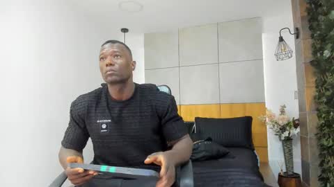 Marcusssss online show from February 27, 12:05 pm