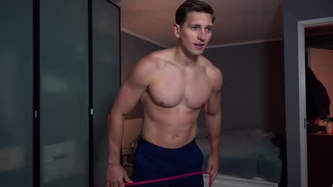 Marcus Diamond  online show from October 27, 4:11 pm