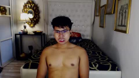 marcusmason1 online show from December 16, 7:13 am