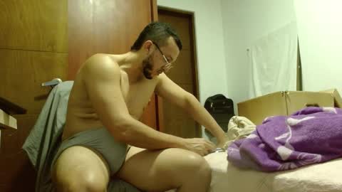Snapshot of marcusmilarc chatting on September 18, 11:07 pm   online show from September 18, 11:07 pm