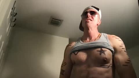 Snapshot of marcusripped1 chatting on February 24, 11:41 pm Marcus online show from February 24, 11:41 pm