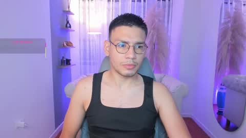 Snapshot of marcuswildx chatting on September 25, 11:03 am marcus online show from September 25, 11:03 am