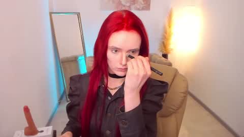 marcymarquise online show from June 16, 4:20 pm