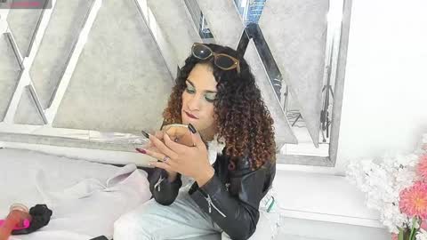 marfilastrom online show from December 20, 7:55 am