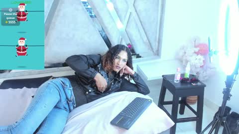 marfilastrom online show from January 21, 6:43 am