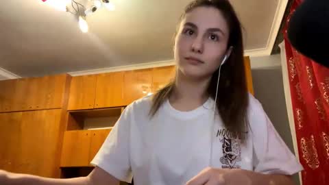 Alice online show from January 16, 4:22 pm