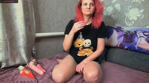 Snapshot of margo_and_alexxxlev chatting on January 29, 2:21 pm Margo and Alex online show from January 29, 2:21 pm