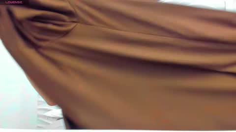 Margo online show from December 17, 2:45 pm