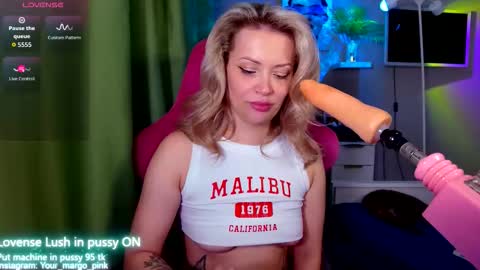 Snapshot of margohotty chatting on October 18, 4:26 am Margo for you   online show from October 18, 4:26 am