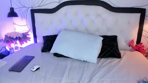 Margot  online show from February 5, 12:54 pm