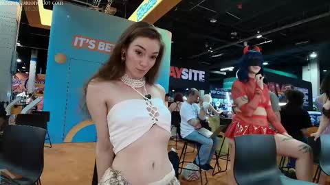   online show from April 12, 6:24 pm