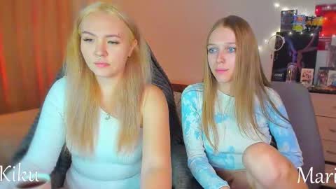 Snapshot of mari_kiku chatting on September 24, 6:55 pm Kiku and Marii - online show from September 24, 6:55 pm